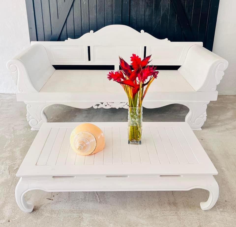 Bed and Breakfast Banana Bay Beach Club Eton Exteriér fotografie